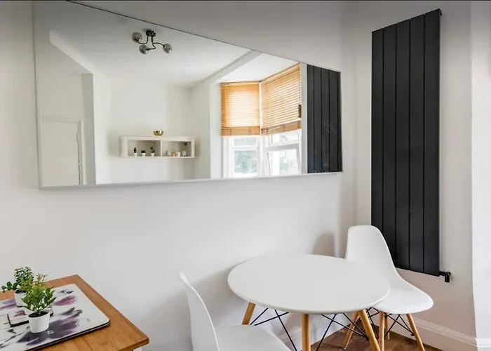 Hill Herne Hill Duplex